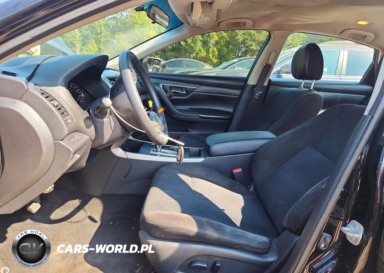 2015 Nissan Altima 2.5 S VIN:1N4AL3APXFC569427 - 7