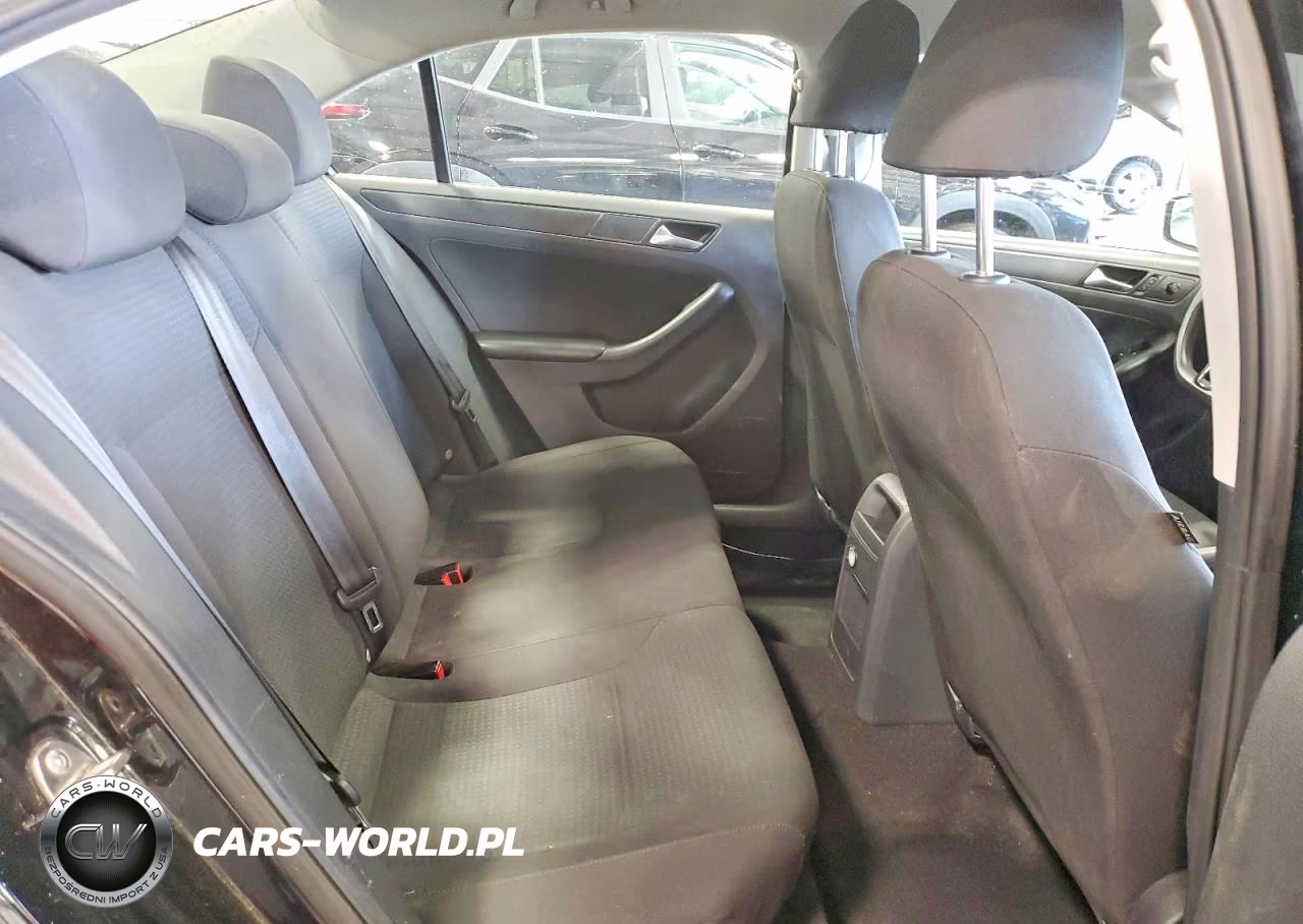 2016 Volkswagen Jetta S VIN:3VW267AJ7GM235703 - 10