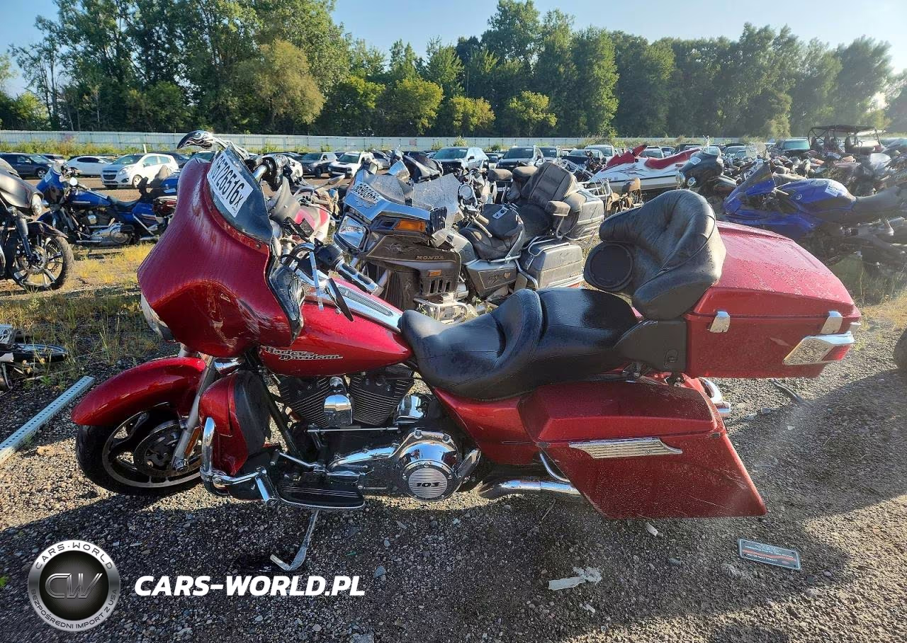 2013 Harley-Davidson Flhx Street Glide VIN:1HD1KBM15DB651257 - 3