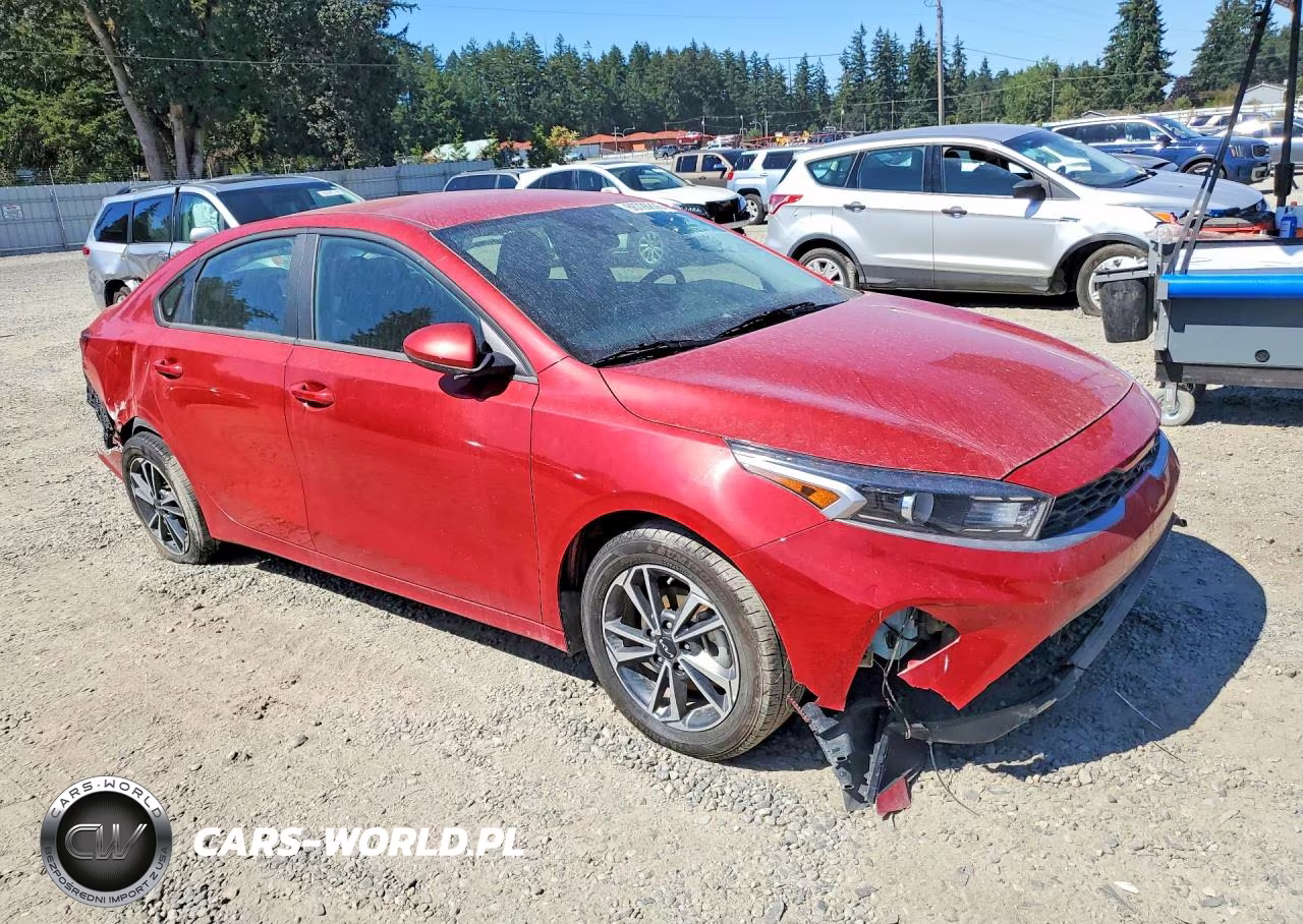 2024 Kia Forte Lxs VIN:3KPF24ADXRE742021 - 4
