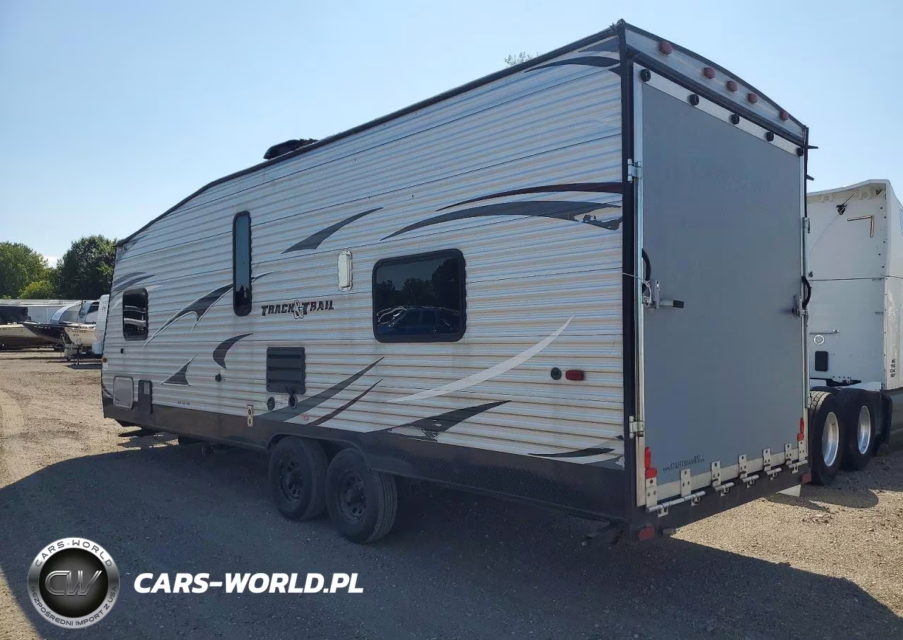 2016 Gulf Stream Track & Trail Camper VIN:1NL1GTL29G1122031 - 3