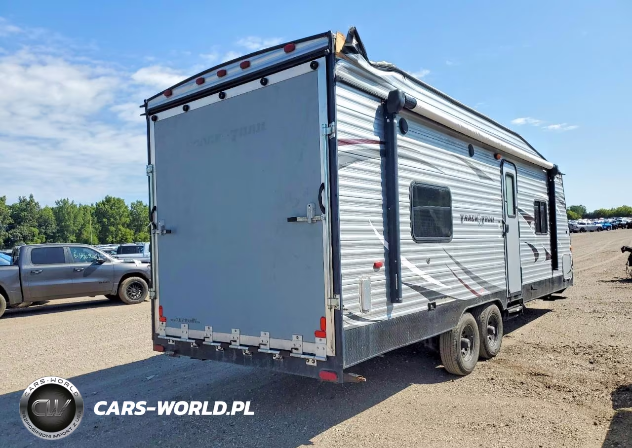2016 Gulf Stream Track & Trail Camper VIN:1NL1GTL29G1122031 - 4