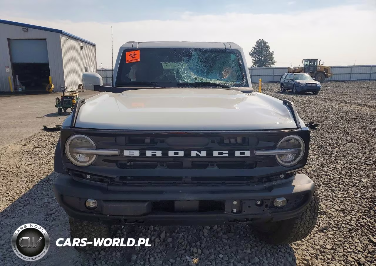 2026 Ford Bronco Outer Banks VIN:1FMEE8BH3TLA64038 - 5