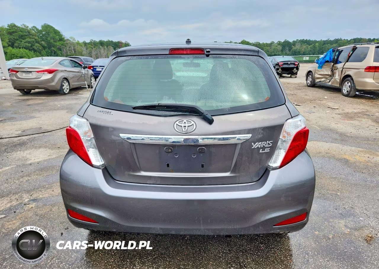 2013 Toyota Yaris 5-Door Le VIN:JTDKTUD36DD557537 - 6