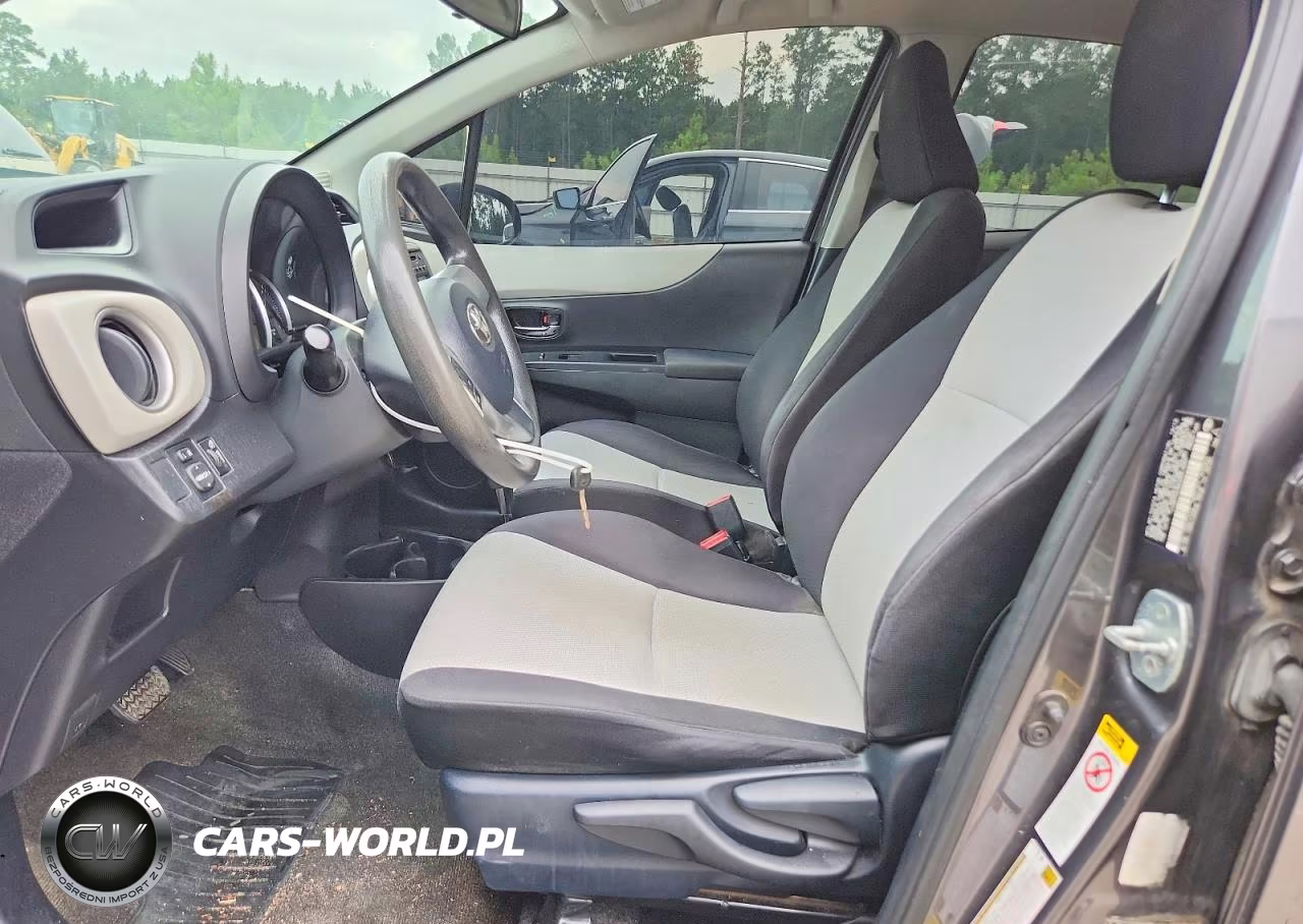 2013 Toyota Yaris 5-Door Le VIN:JTDKTUD36DD557537 - 7