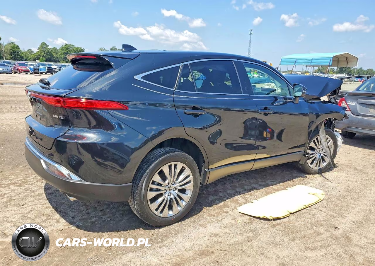 2023 Toyota Venza Limited VIN:JTEAAAAH8PJ121256 - 3