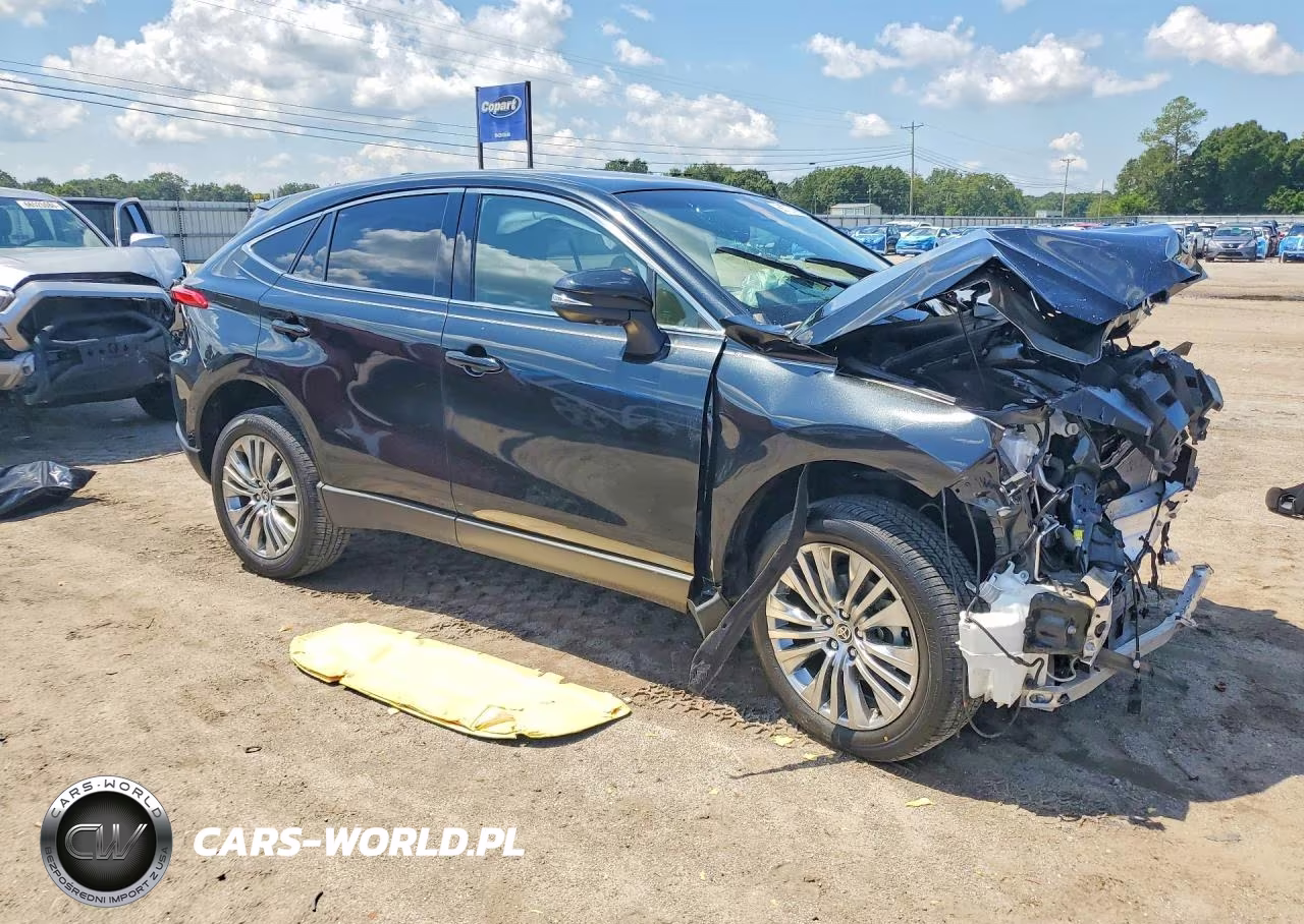 2023 Toyota Venza Limited VIN:JTEAAAAH8PJ121256 - 4