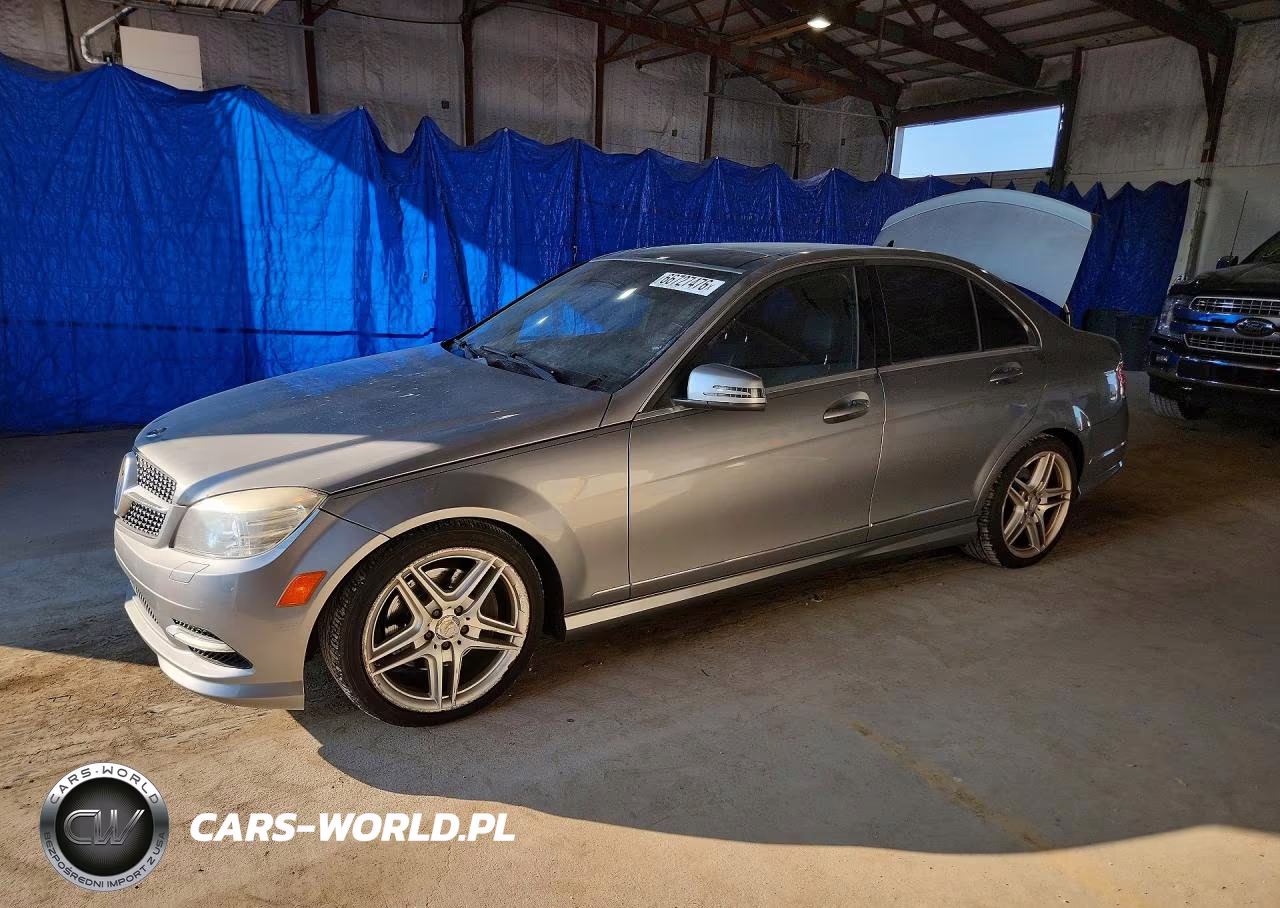 2011 Mercedes-Benz C 350 VIN:WDDGF5GB7BR136079 - 1