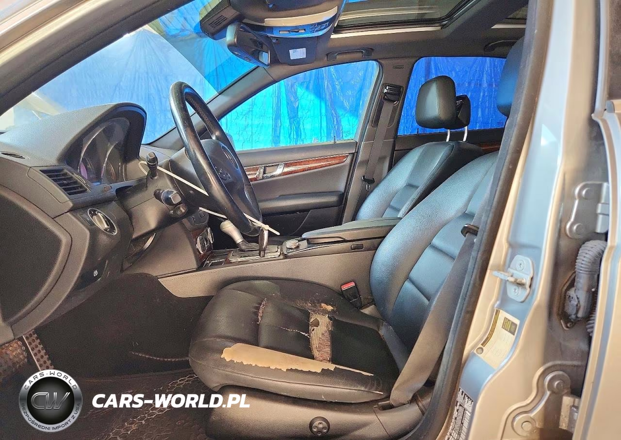 2011 Mercedes-Benz C 350 VIN:WDDGF5GB7BR136079 - 7