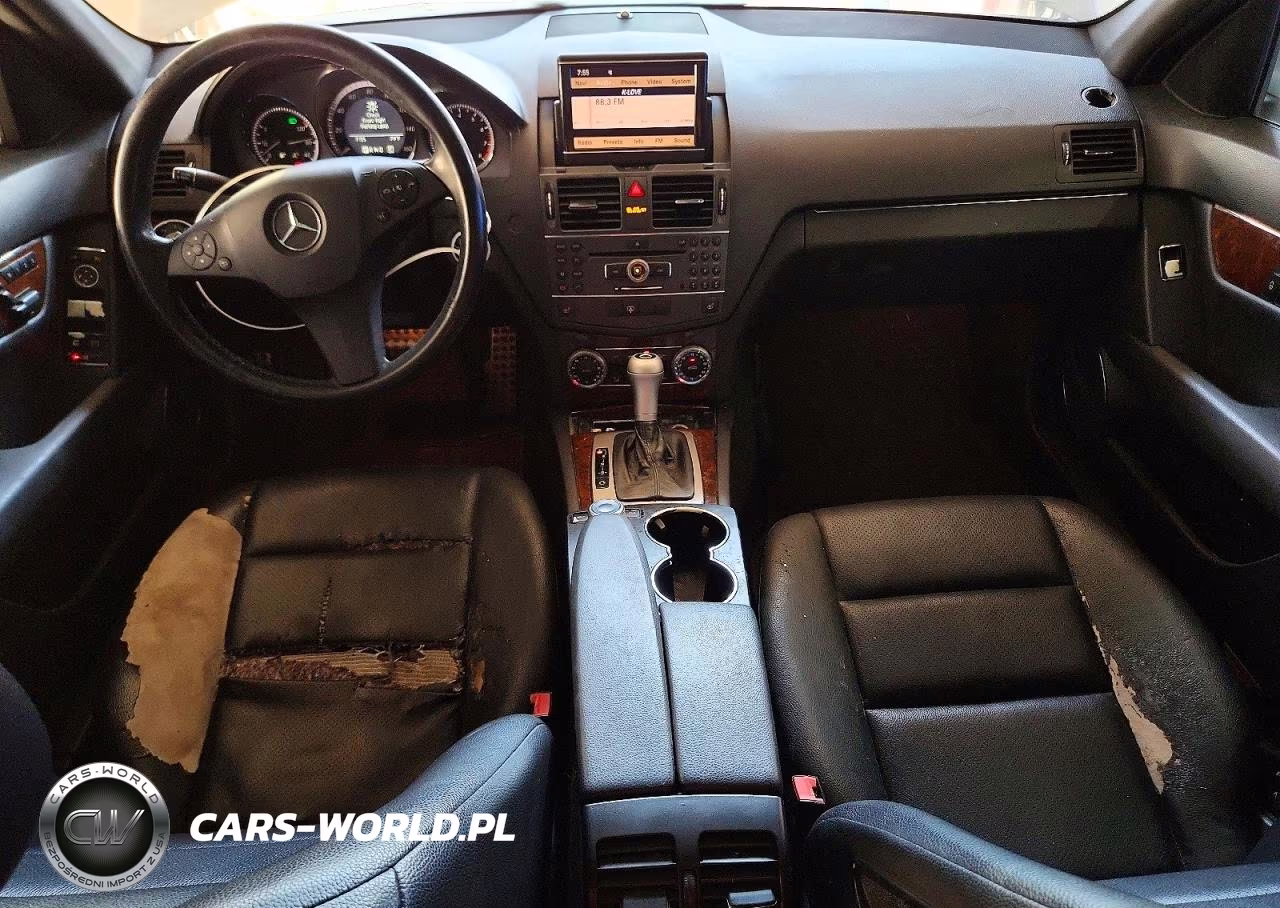 2011 Mercedes-Benz C 350 VIN:WDDGF5GB7BR136079 - 8