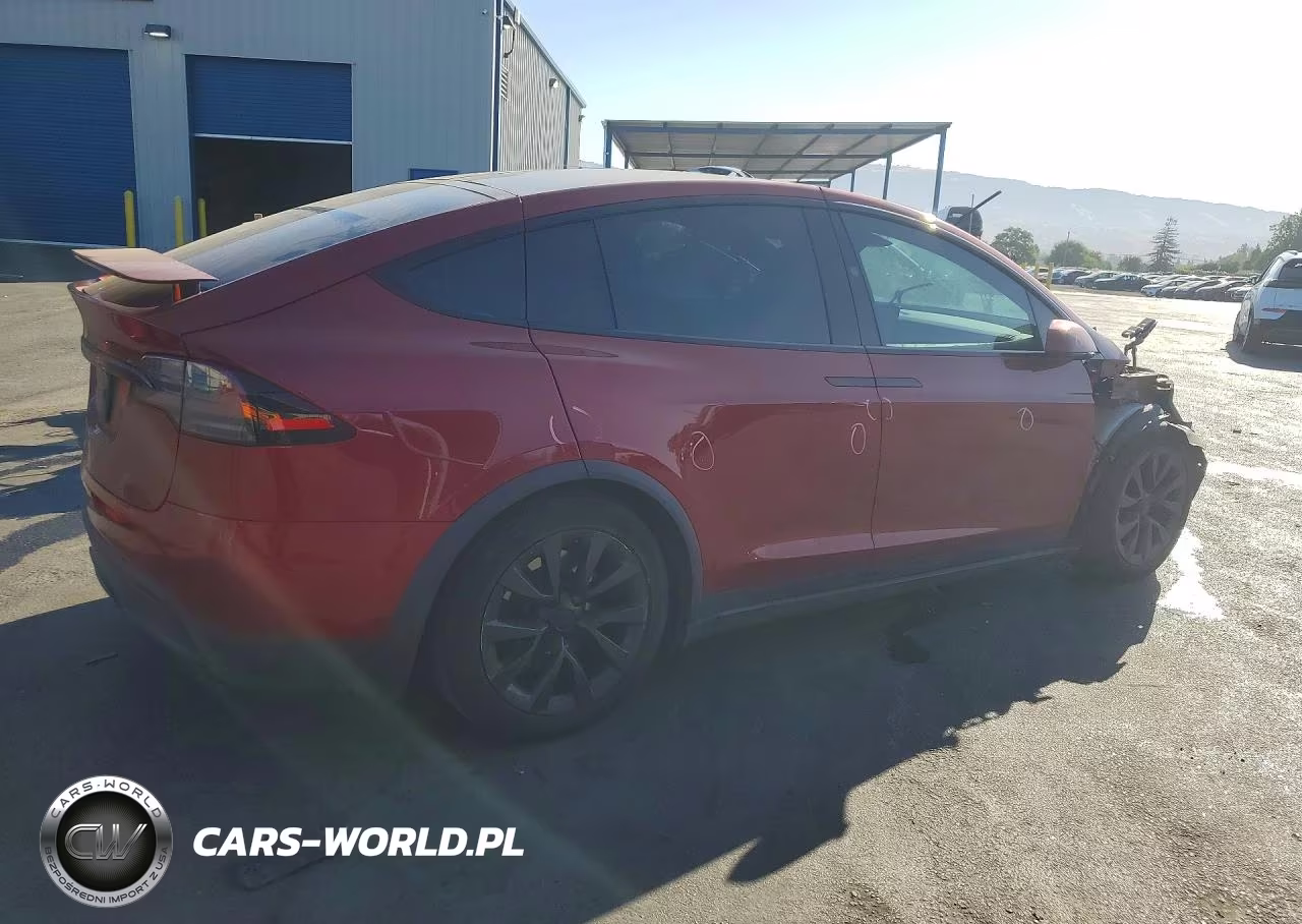 2023 Tesla Model X VIN:7SAXCBE58PF416897 - 3