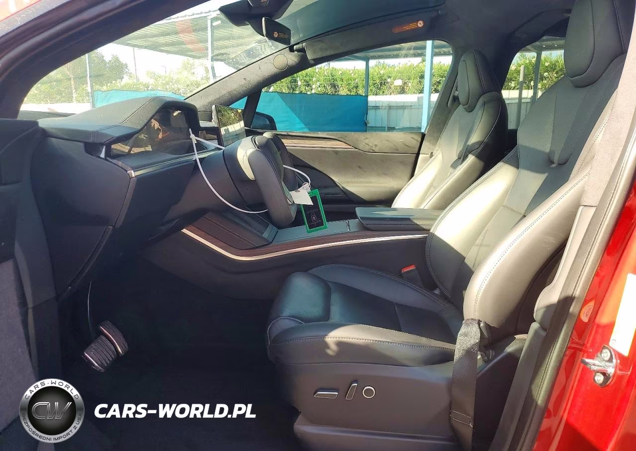 2023 Tesla Model X VIN:7SAXCBE58PF416897 - 7