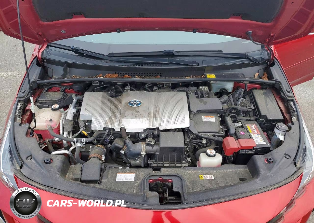 2018 Toyota Prius Prime Plus VIN:JTDKARFP2J3083137 - 11