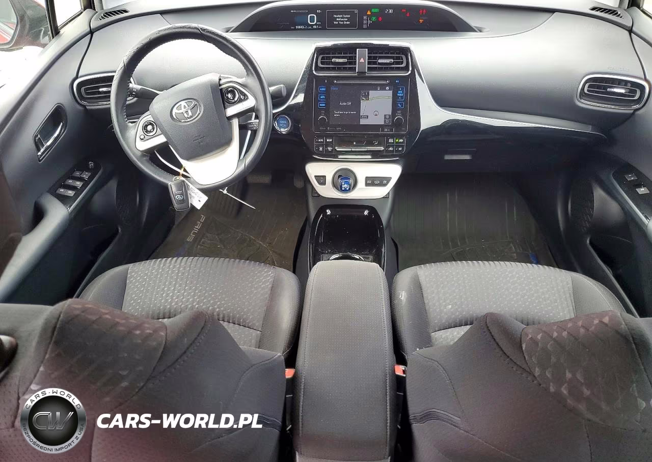 2018 Toyota Prius Prime Plus VIN:JTDKARFP2J3083137 - 8