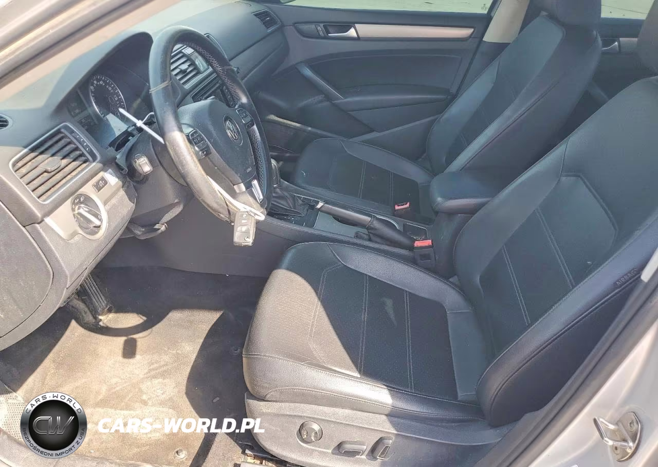 2015 Volkswagen Passat Se VIN:1VWBV7A3XFC117679 - 7