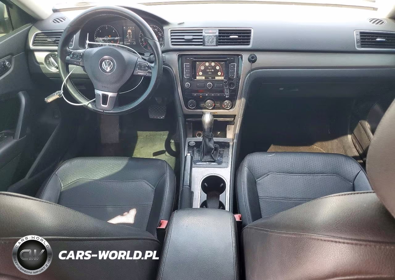2015 Volkswagen Passat Se VIN:1VWBV7A3XFC117679 - 8