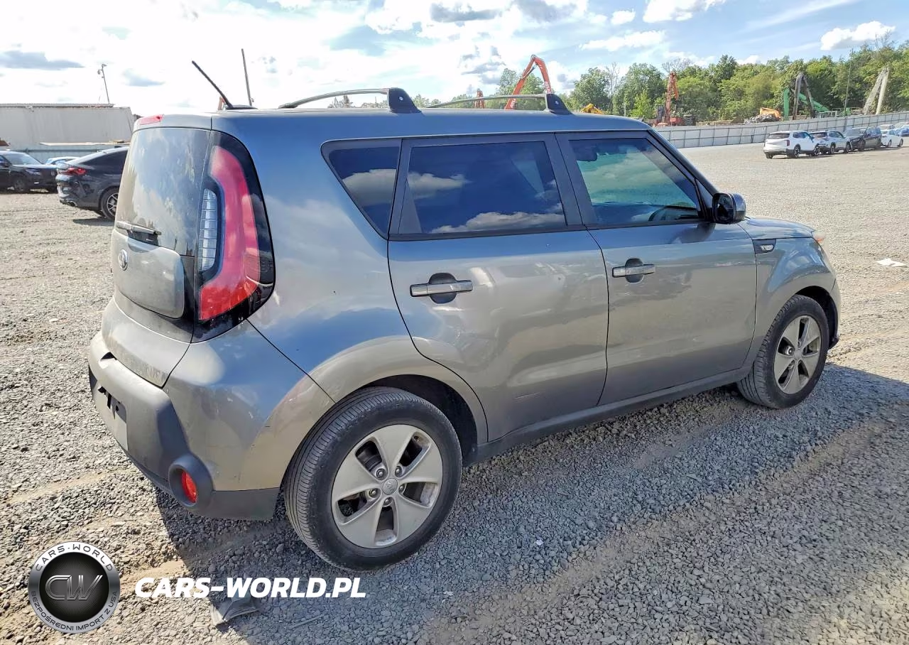 2014 Kia Soul Base VIN:KNDJN2A29E7108049 - 3