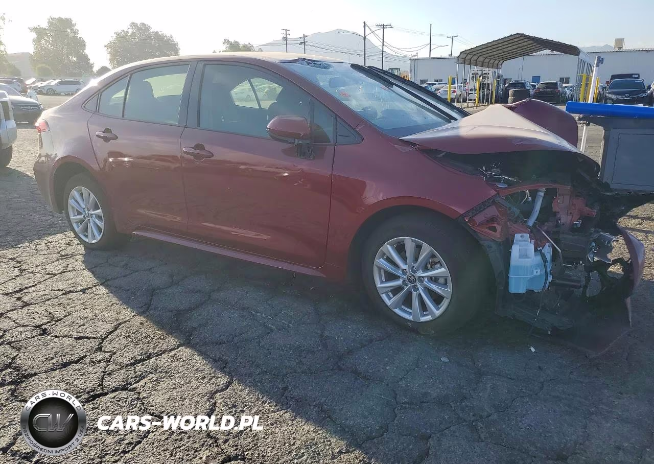 2026 Toyota Corolla Hybrid Le VIN:JTDBCMFE9T3118531 - 4