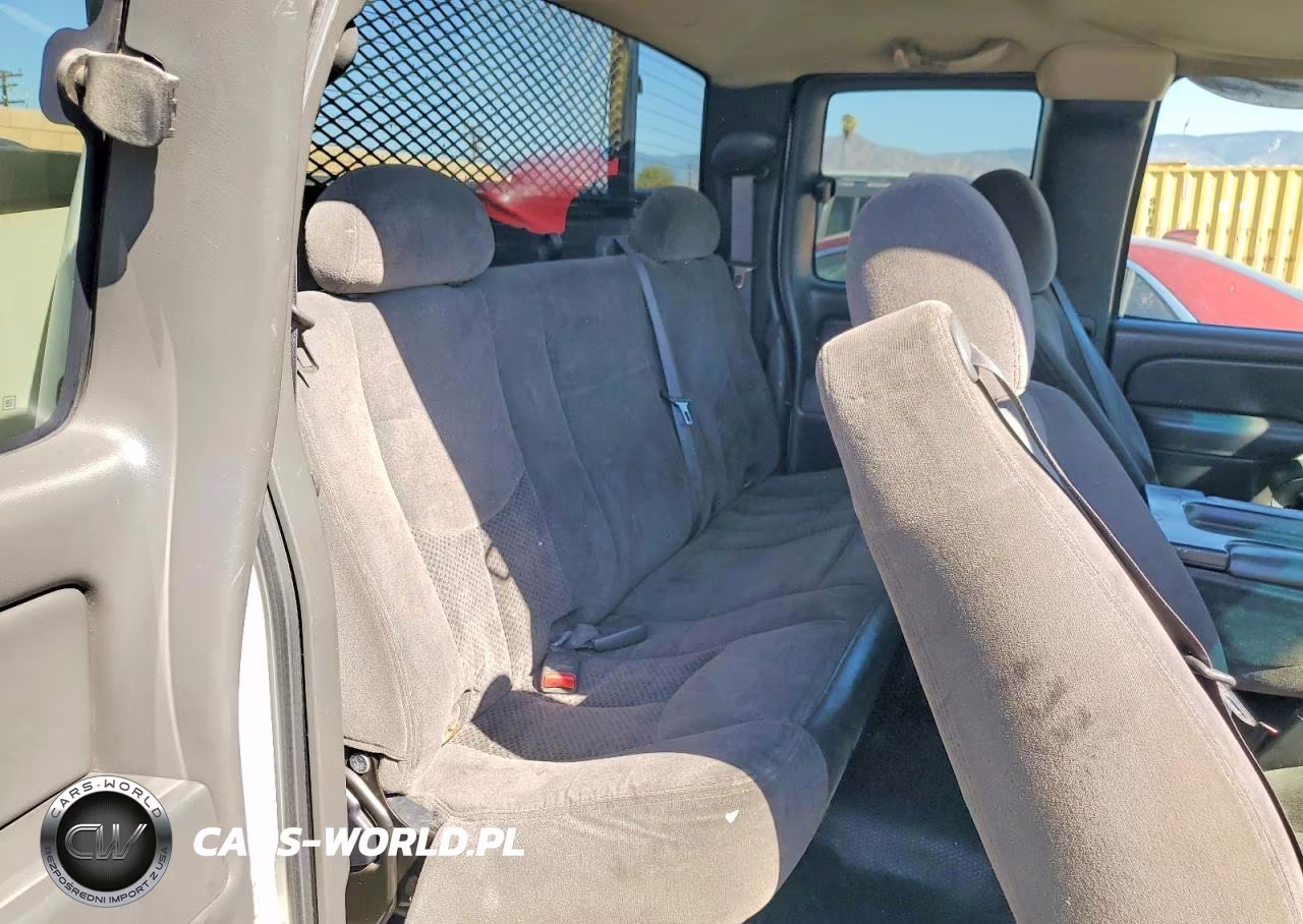 2007 Chevrolet Silverado C2500 Heavy Duty VIN:1GBHC29D17E149496 - 10