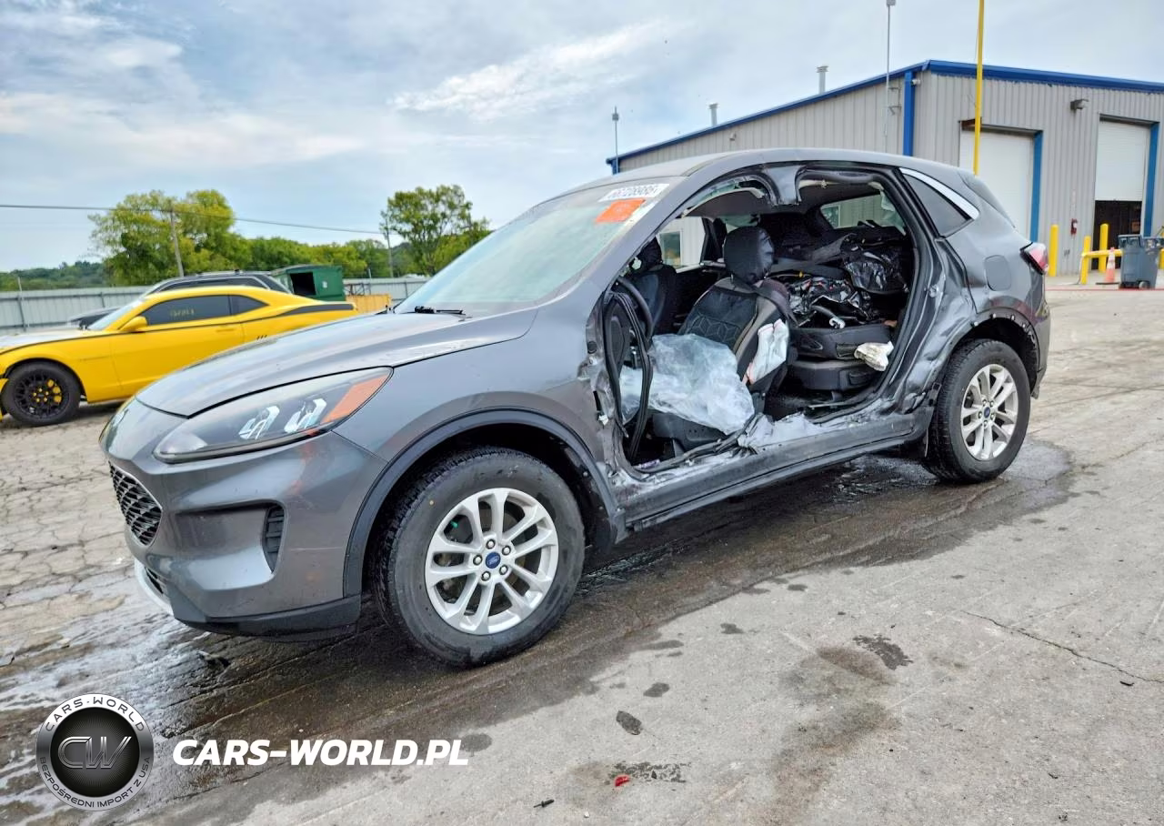 2021 Ford Escape Se