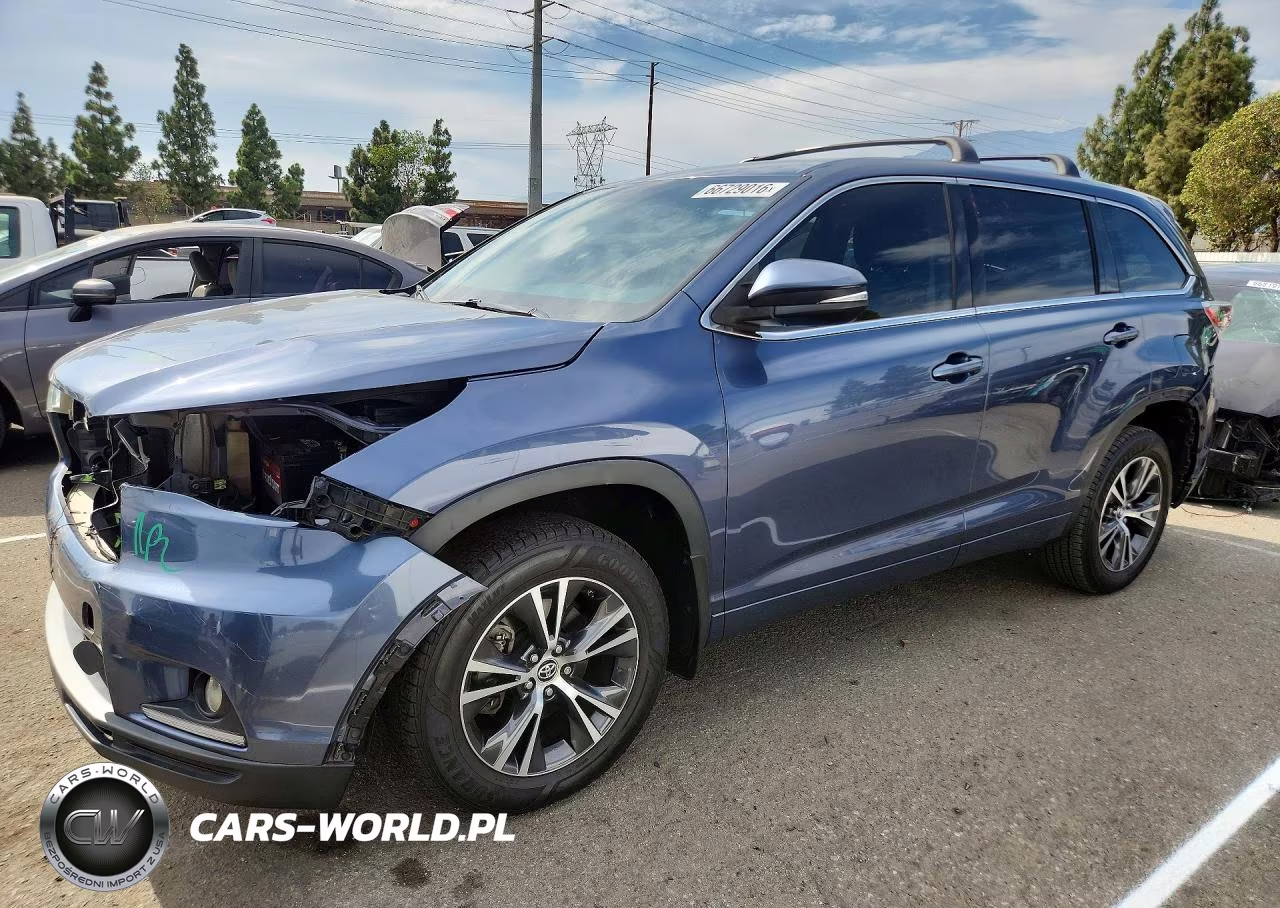 2015 Toyota Highlander Le