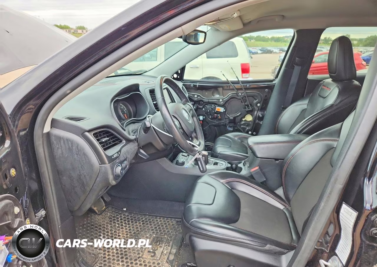 2022 Jeep Cherokee Trailhawk VIN:1C4PJMBX4ND554753 - 7