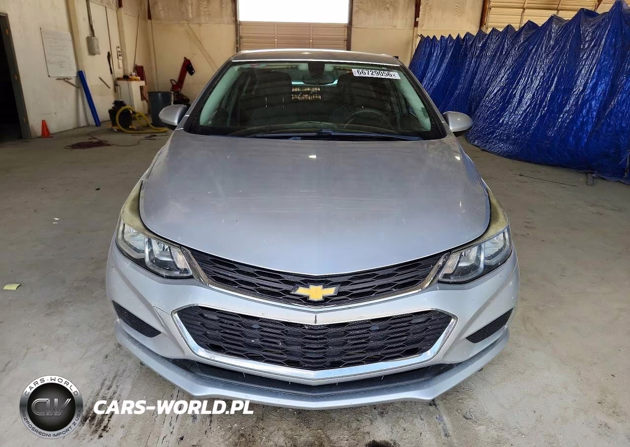 2018 Chevrolet Cruze Ls VIN:1G1BC5SM6J7101834 - 5