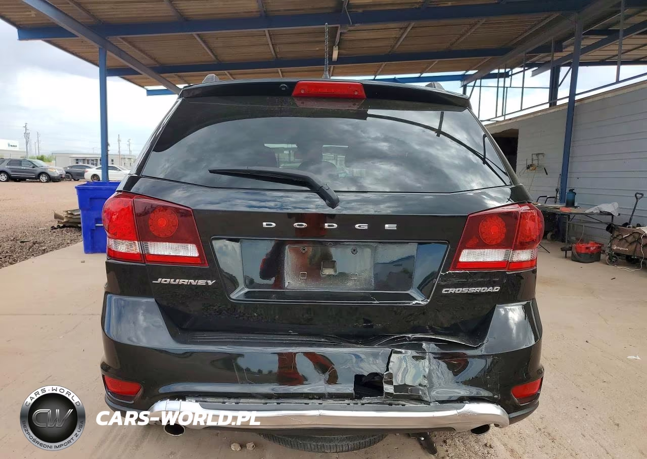 2019 Dodge Journey Crossroad VIN:3C4PDCGG4KT717949 - 6