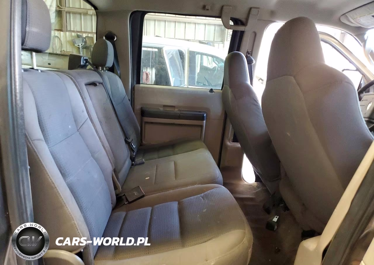 2010 Ford F250 Super Duty VIN:1FTSW2A54AEA37067 - 10