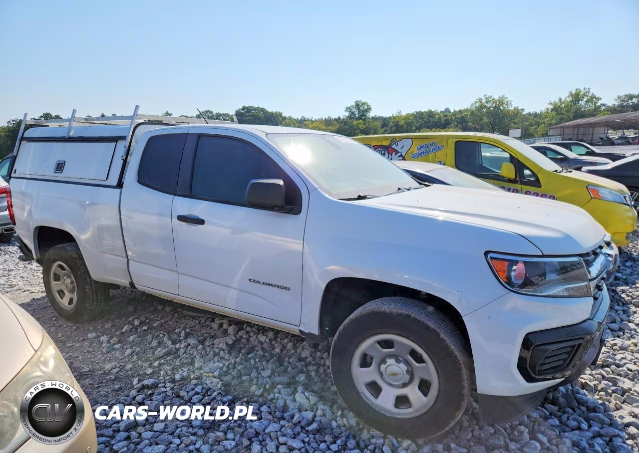 2021 Chevrolet Colorado VIN:1GCHSBEA5M1272649 - 4