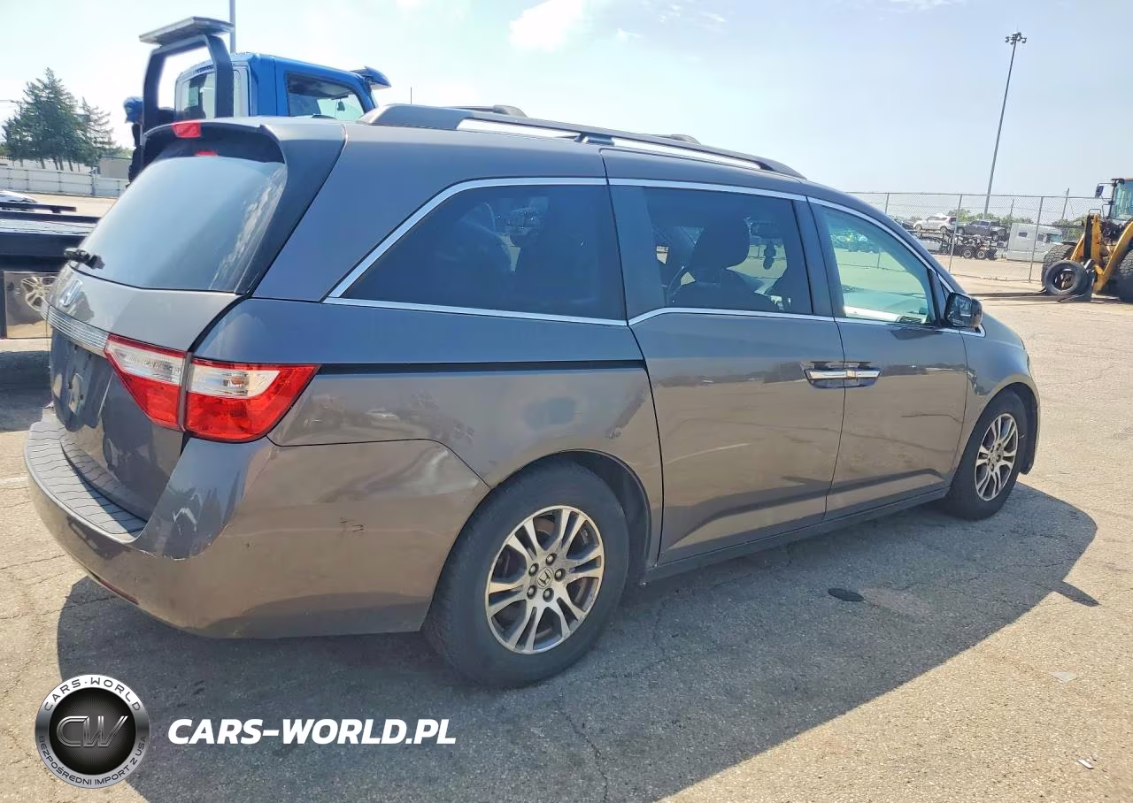 2011 Honda Odyssey Exl VIN:5FNRL5H60BB079145 - 3