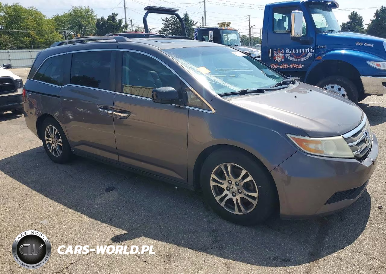 2011 Honda Odyssey Exl VIN:5FNRL5H60BB079145 - 4