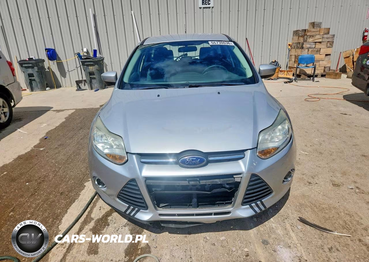2012 Ford Focus Se VIN:1FAHP3K22CL427655 - 5