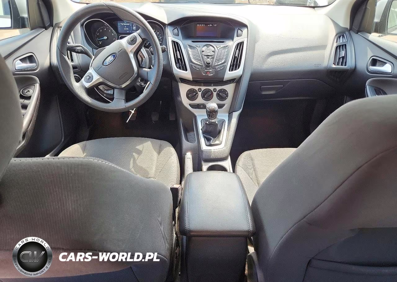 2012 Ford Focus Se VIN:1FAHP3K22CL427655 - 8