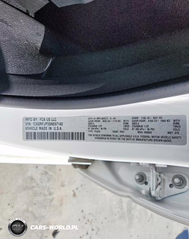 2025 Ram 1500 Laramie VIN:1C6SRFJP3SN597140 - 12