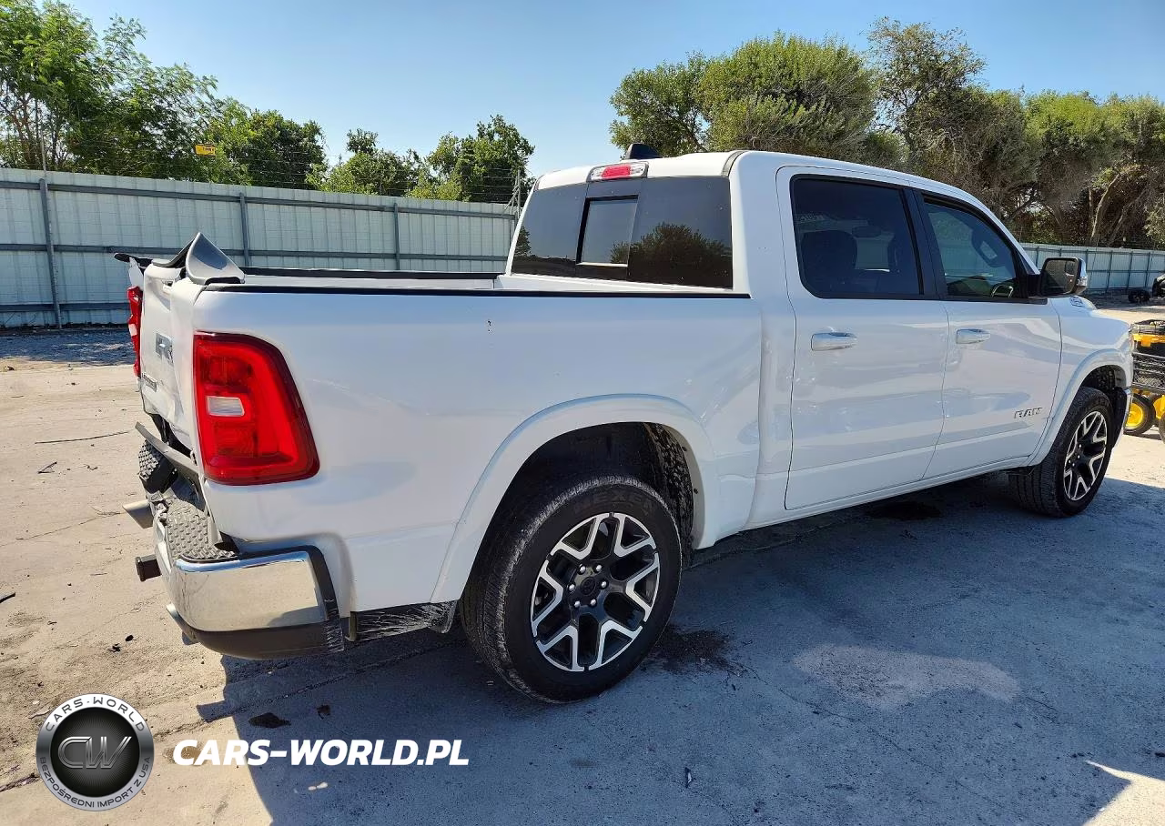 2025 Ram 1500 Laramie VIN:1C6SRFJP3SN597140 - 3