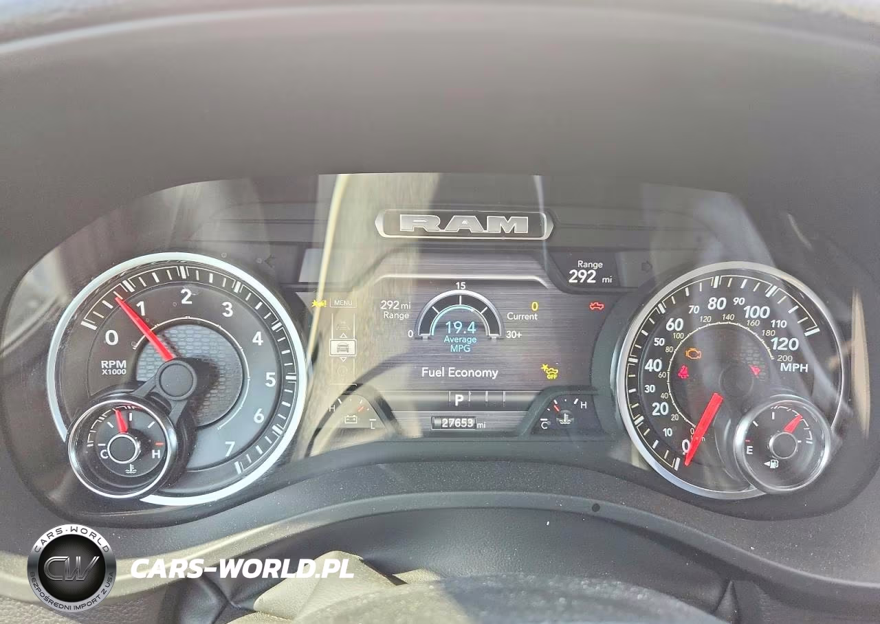 2025 Ram 1500 Laramie VIN:1C6SRFJP3SN597140 - 9