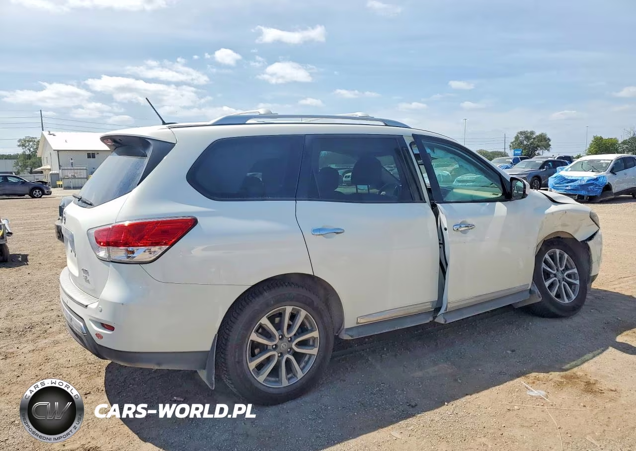 2014 Nissan Pathfinder Sl VIN:5N1AR2MM9EC724256 - 3