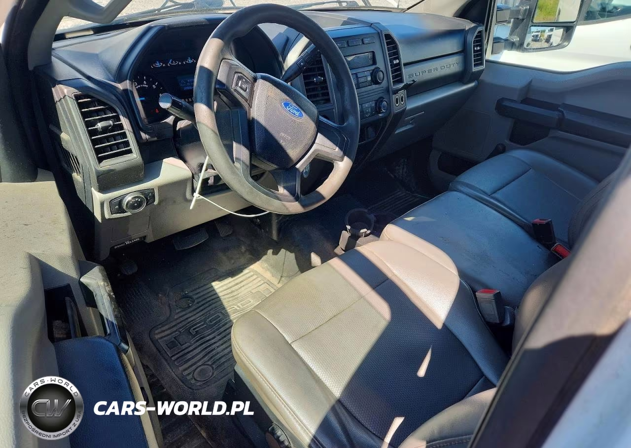 2019 Ford F250 Super Duty VIN:1FTBF2A68KED14863 - 8