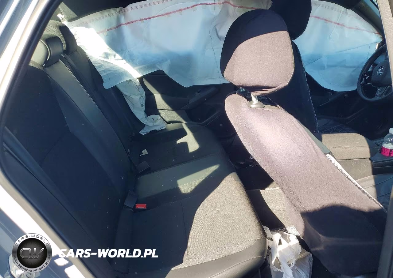 2022 Honda Civic Sport VIN:2HGFE2F56NH587187 - 10