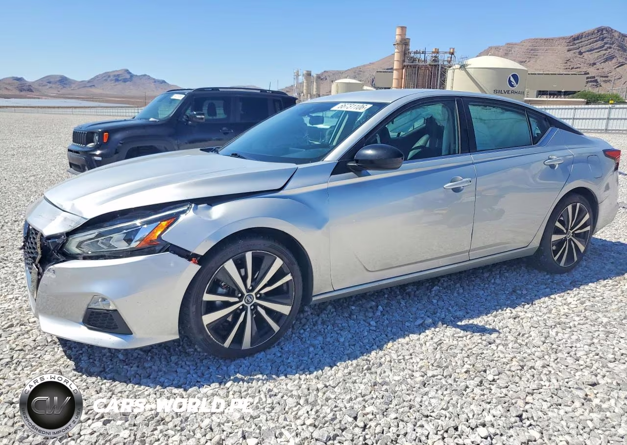 2021 Nissan Altima Sr