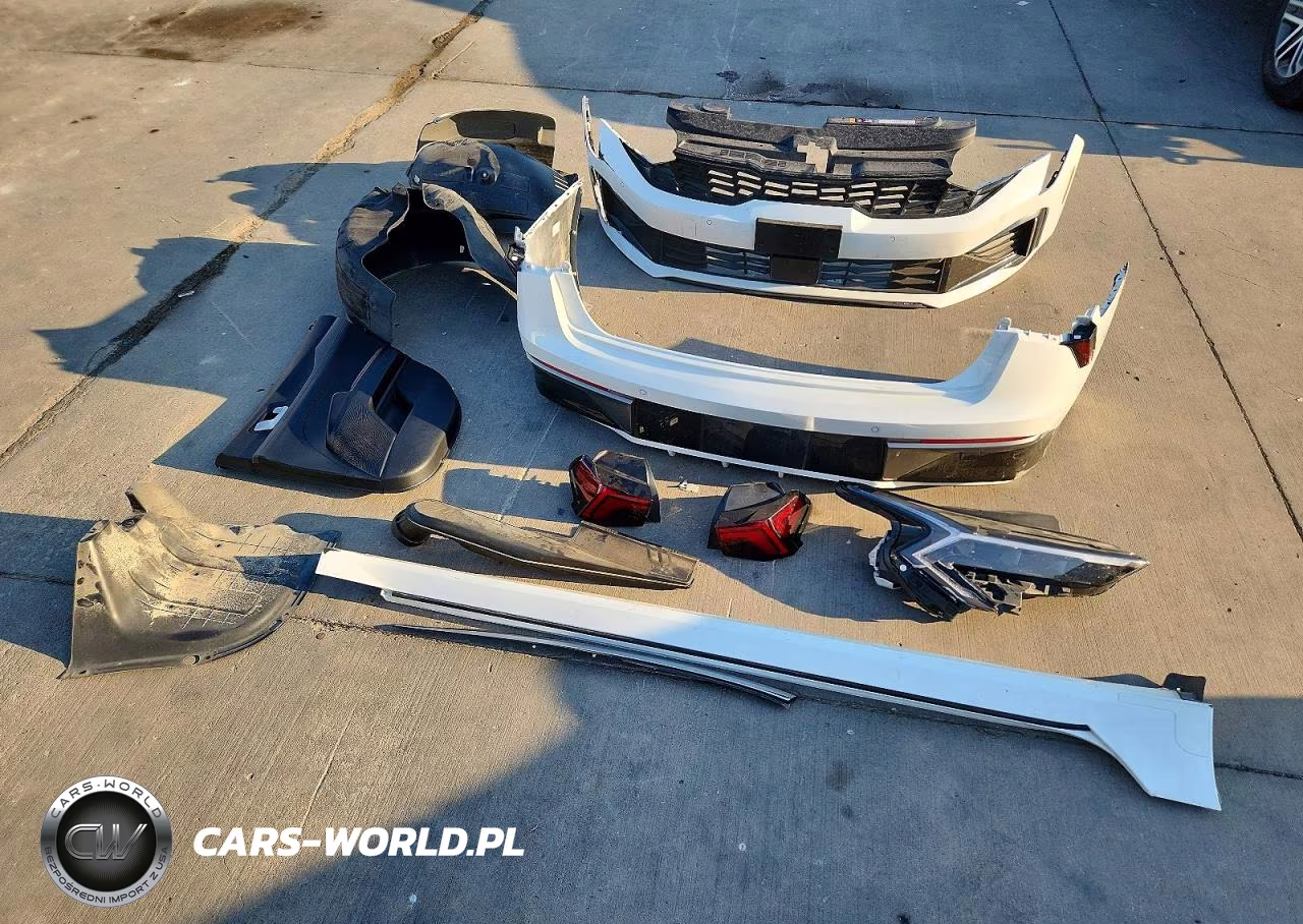 2025 Kia K5 Lxs VIN:KNAG24J76S5321328 - 12