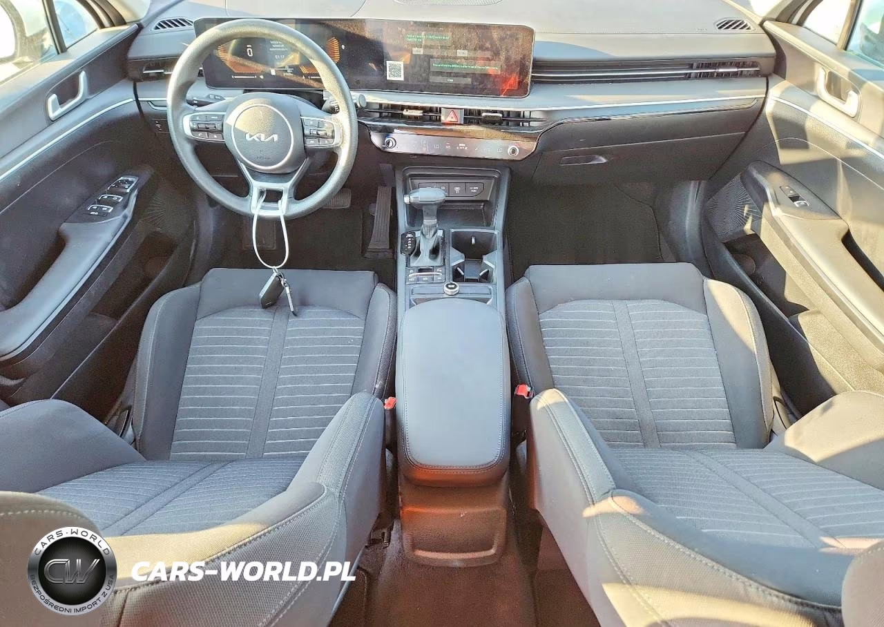 2025 Kia K5 Lxs VIN:KNAG24J76S5321328 - 8