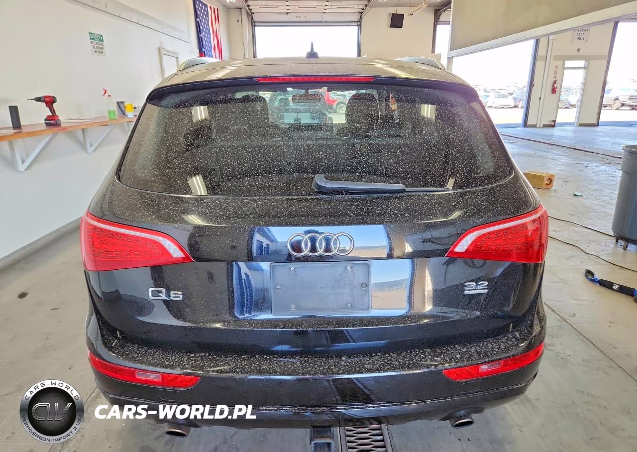 2010 Audi Q5 Premium VIN:WA1CKAFP9AA071446 - 6