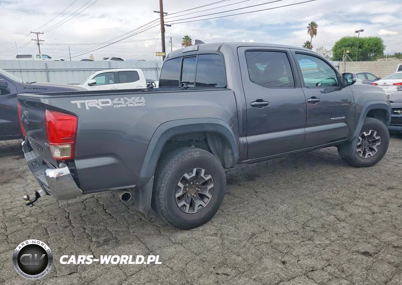 2016 Toyota Tacoma Trd Off-Road VIN:3TMCZ5AN2GM041716 - 3