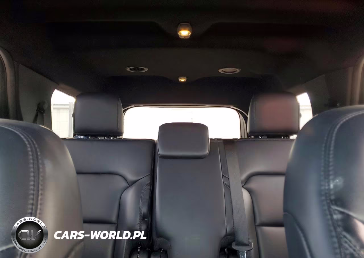 2019 Ford Explorer Xlt VIN:1FM5K8D89KGB07746 - 10