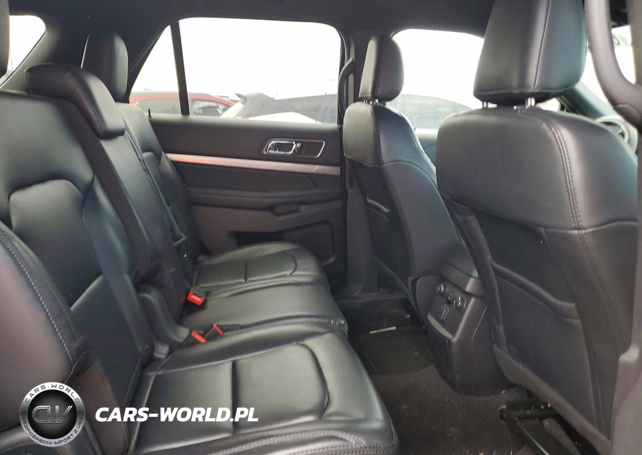 2019 Ford Explorer Xlt VIN:1FM5K8D89KGB07746 - 11