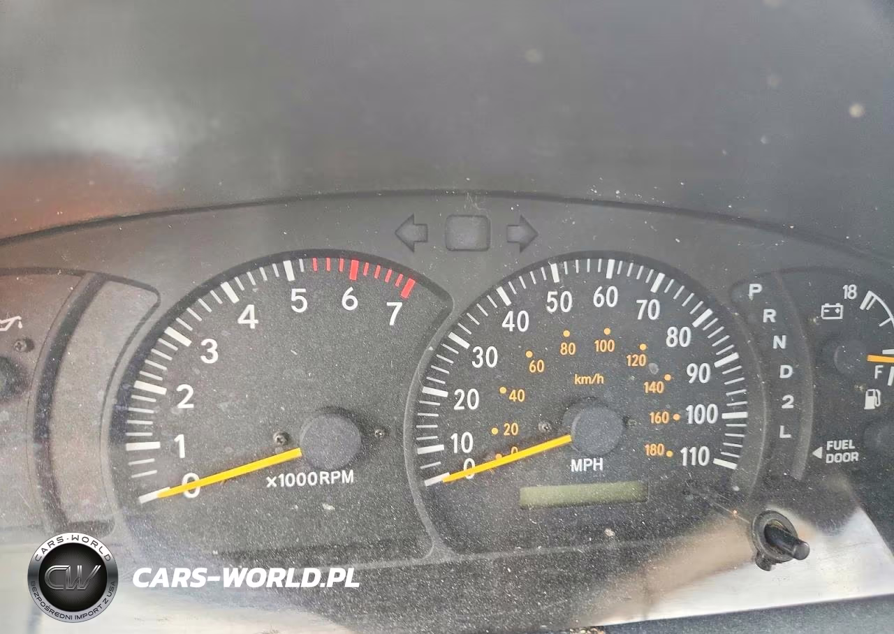 2003 Toyota Tundra Limited VIN:5TBRT381X3S348170 - 9