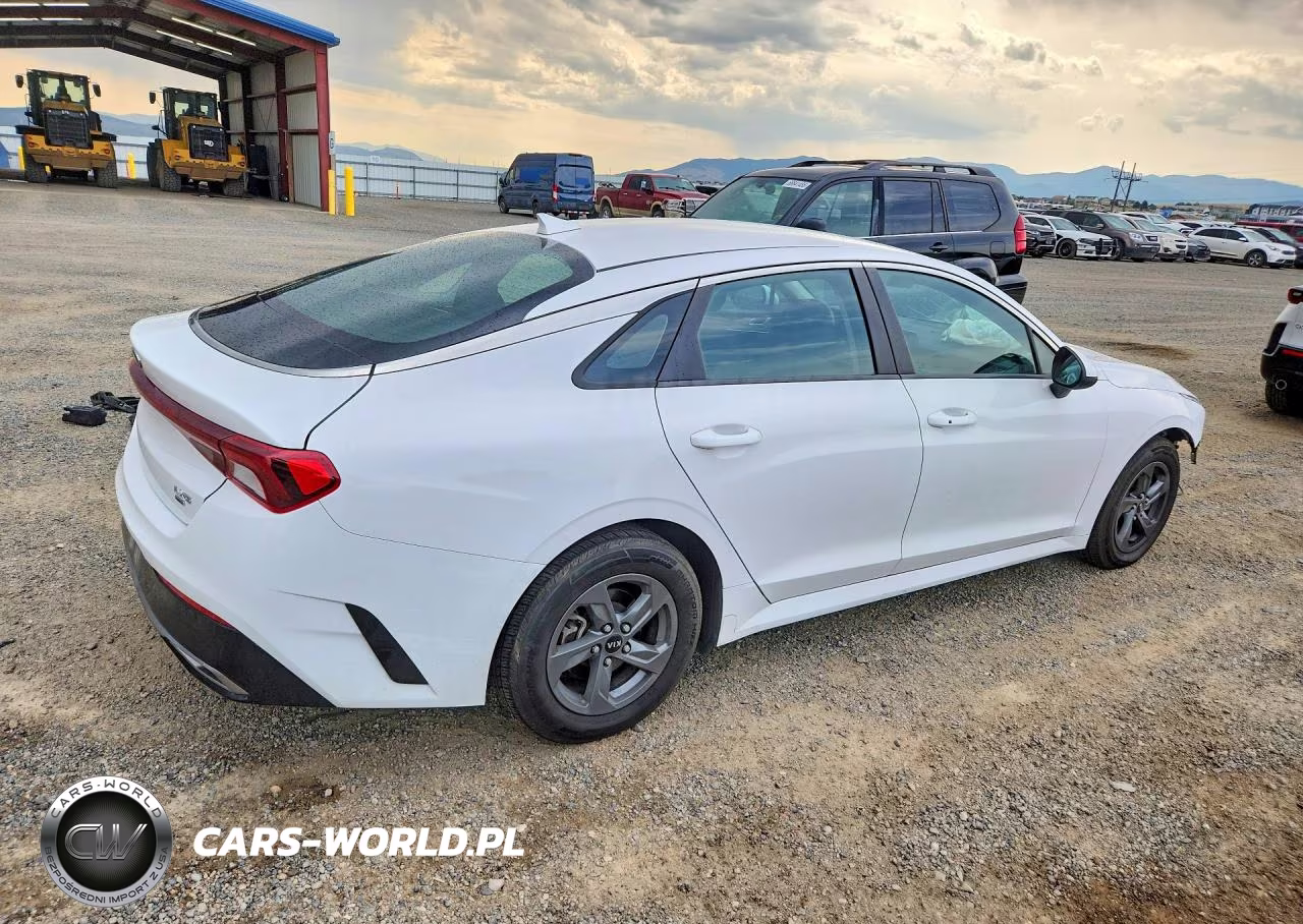 2021 Kia K5 Lxs VIN:5XXG14J21MG033113 - 3