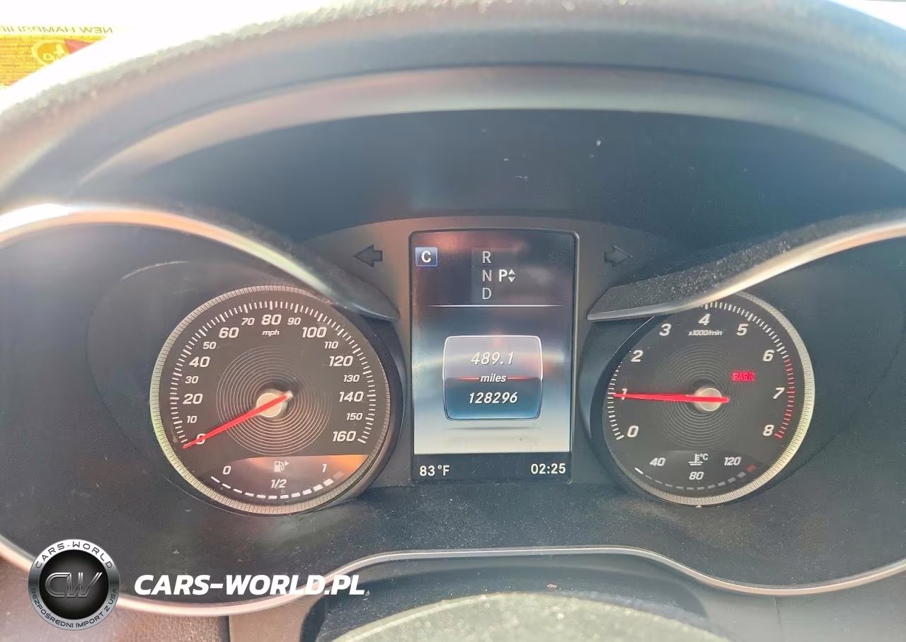 2016 Mercedes-Benz C 300 4Matic VIN:55SWF4KB5GU159881 - 9